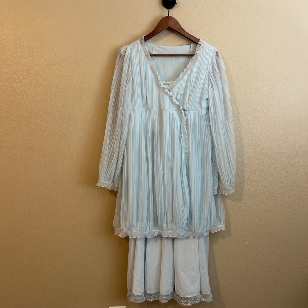 Vintage Baby Blue Pleated Bridal Nightgown Robe Set Light Blue 1950s Handmade